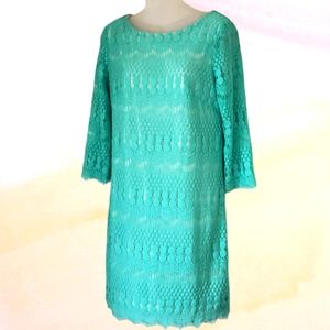 Ronni Nicole Tourquoise Crocheted Dress size 6